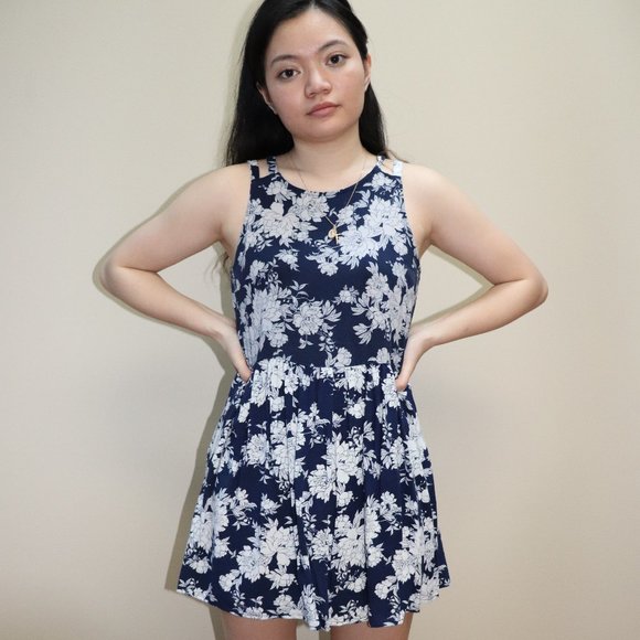 White Floral Navy Blue Dress - Picture 2 of 4
